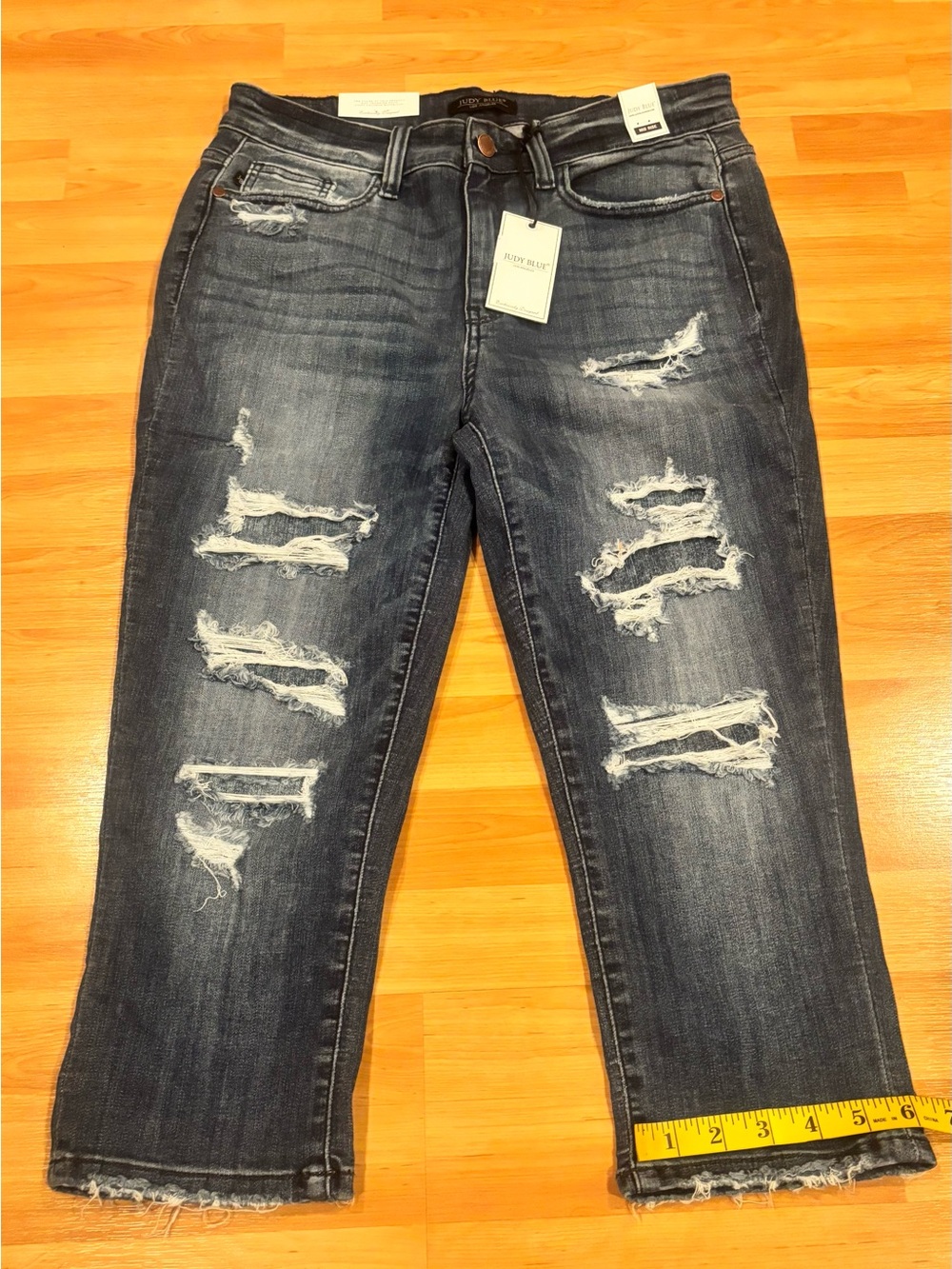 Judy Blue Distressed Capri Jeans